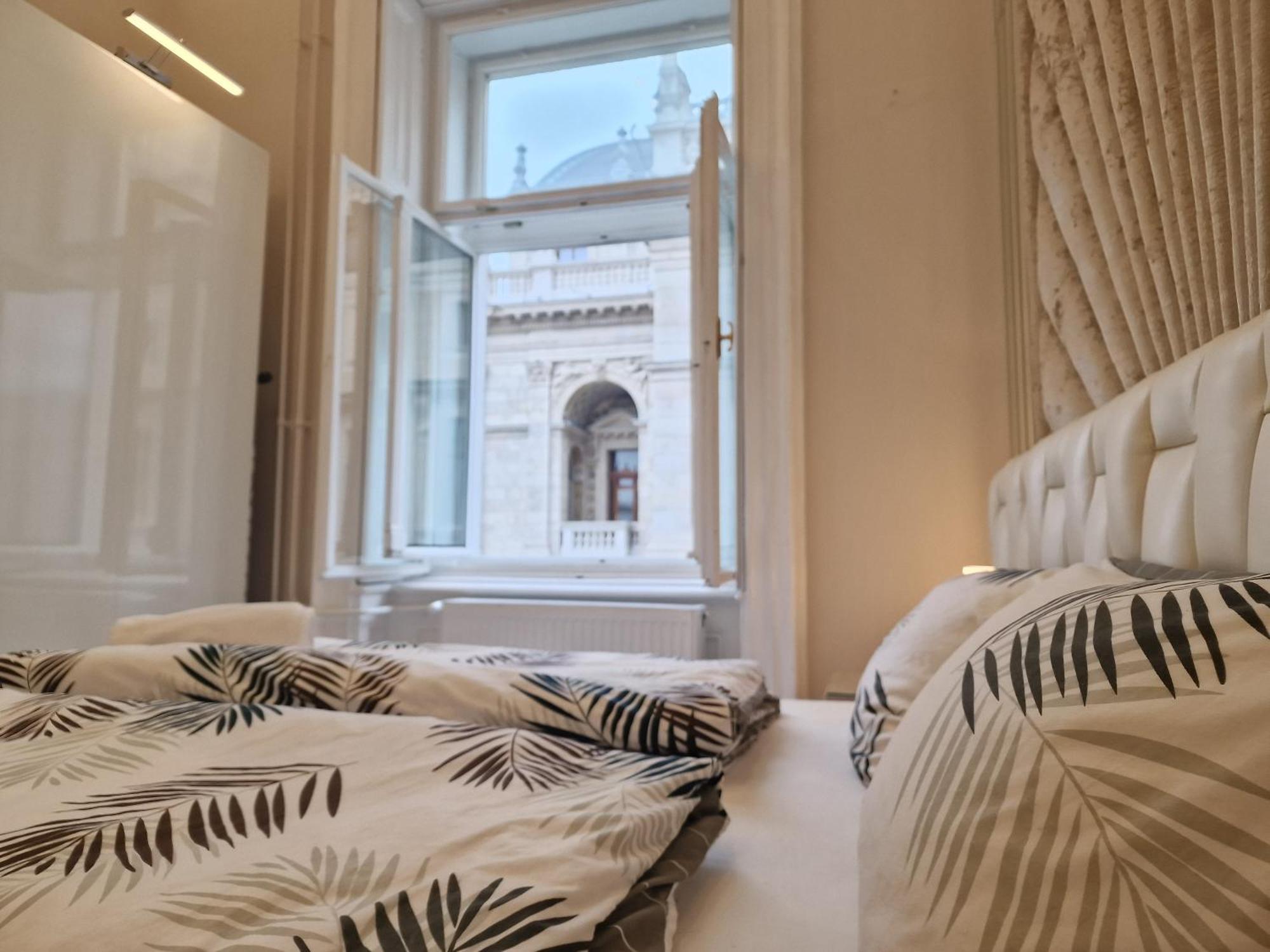 Opera View Residence - Live In Luxury Budapesta Exterior foto